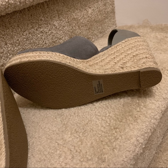 Coconuts by Matisse Flamingo Espadrille Wedge - Picture 3 of 3